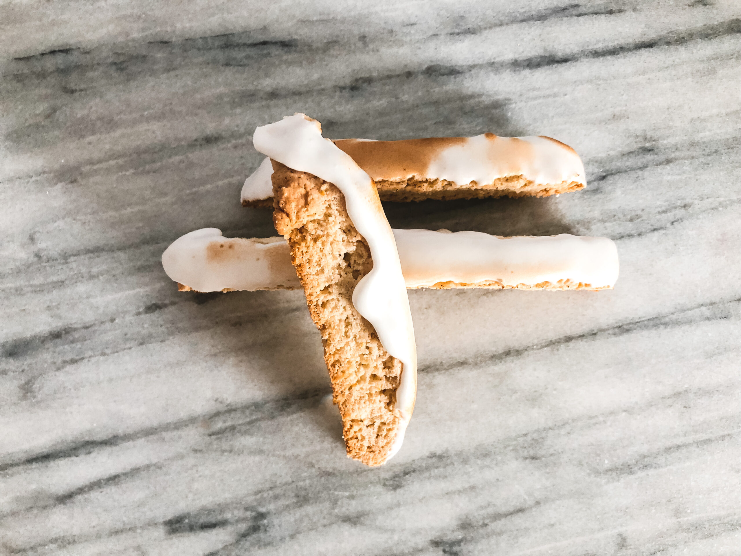 Three biscotti with toasted meringue