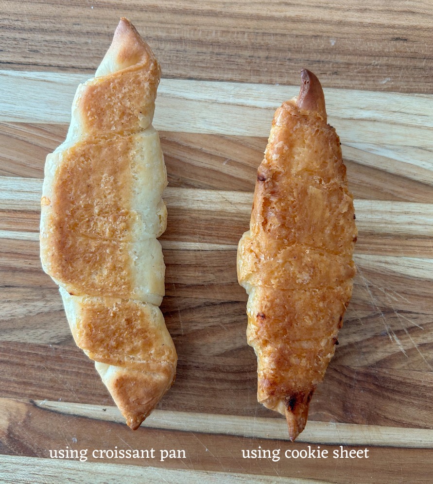 Seeing the difference of using the correct baking sheets for croissants